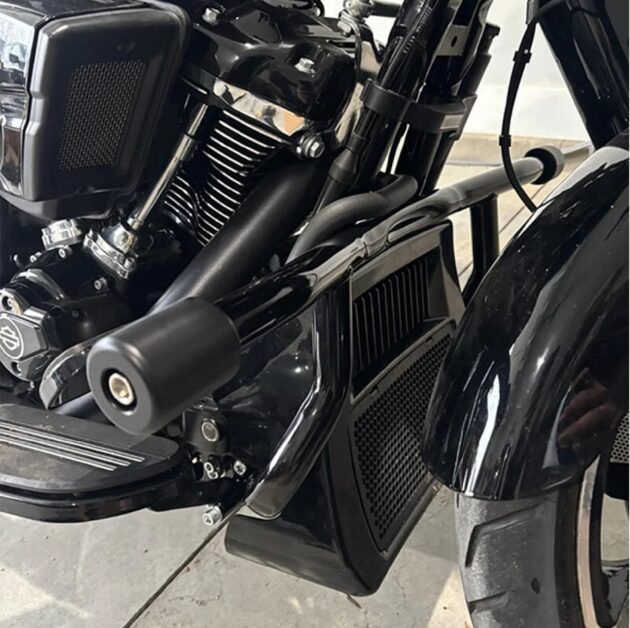 09-23 Club Style Engine Guard fits Harley Road Glide - Image 4