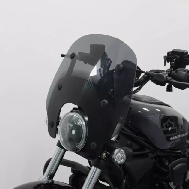 22-Up Sportster Nightster 975 Windshield Smoke Lens - Image 3
