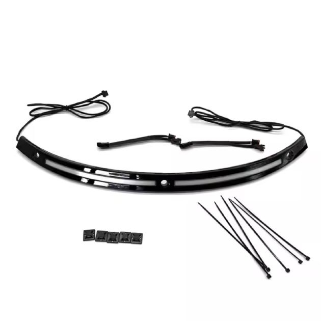 14-23 Street Glide Ultra Glide Windshield Trim w/ Running Turn Signal LED Indicator