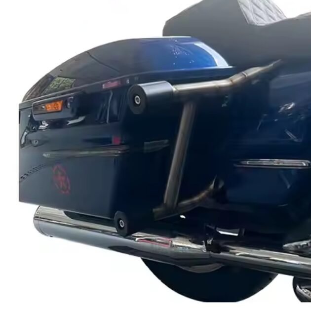 14-25 Touring Brushed Stainless Steel Club Style Saddlebag Guard - Image 2