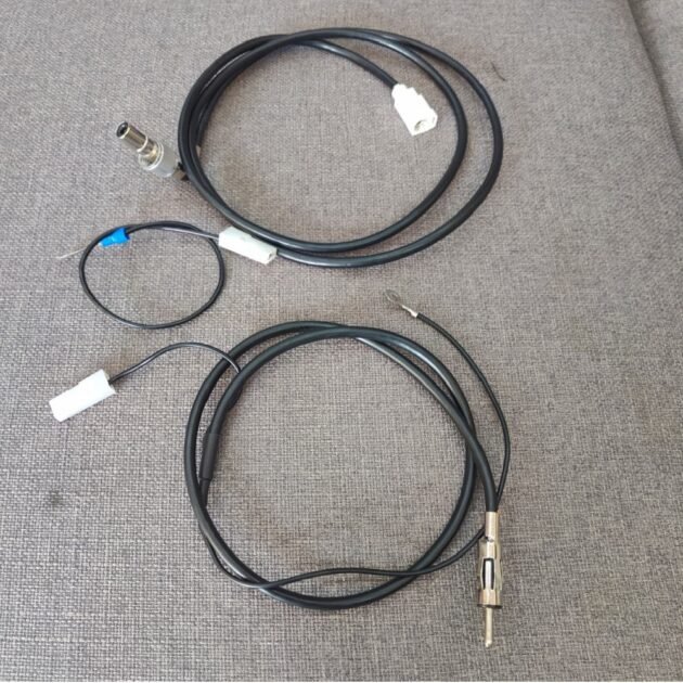 14-Up Tour Pak Trunk Antenna Connection Line