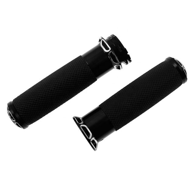 Harley CNC Throttle Grips Black - Image 2